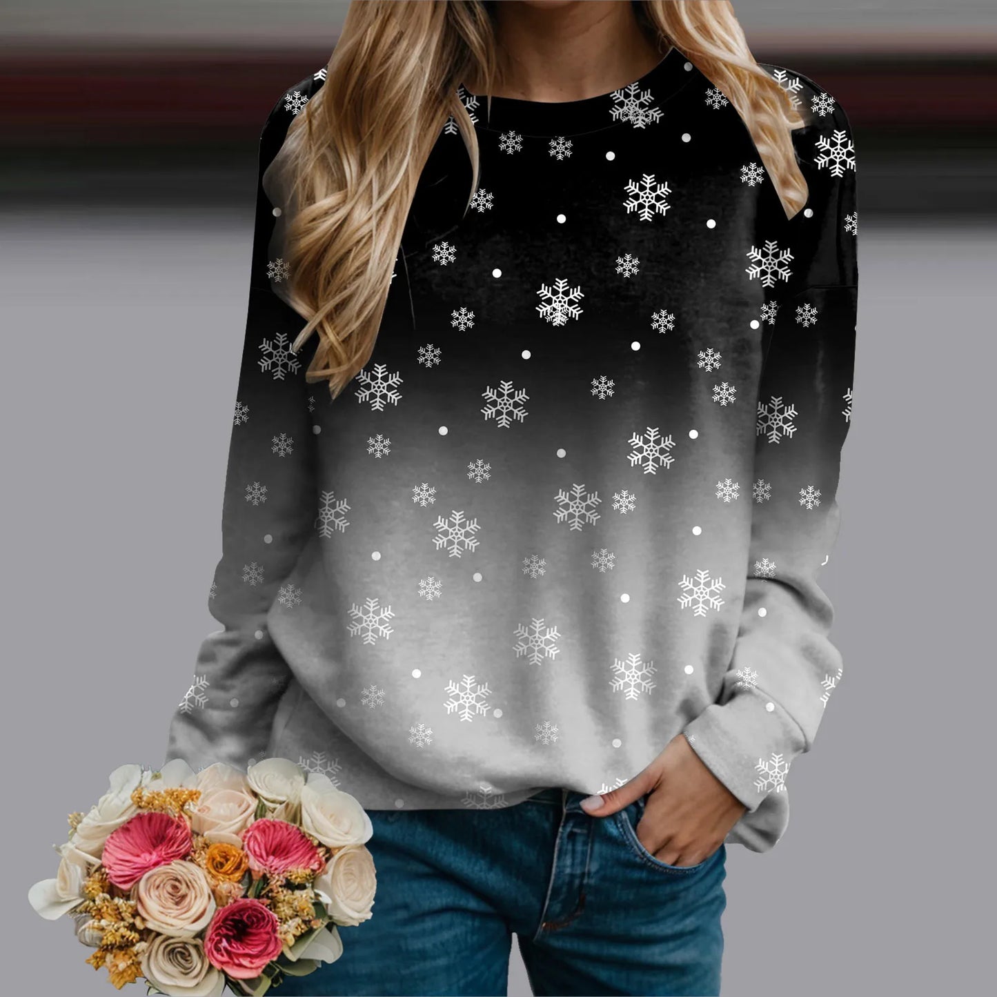 Women's Snowflake Pattern Crew Neck Sweatshirt for Cozy Seasonal Casual Everyday Style