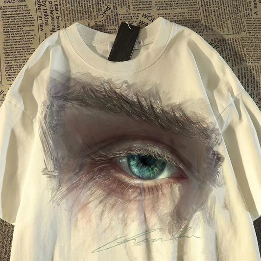 Oversized Artistic Eye Graphic Streetwear T-Shirt with Abstract Portrait Design