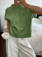 Women's Floral Crew Neck Knit Sweater with Relaxed Summer Short Sleeves
