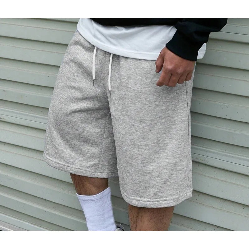 Minimalist Cotton Streetwear Shorts with Relaxed Fit and Clean Casual Styling