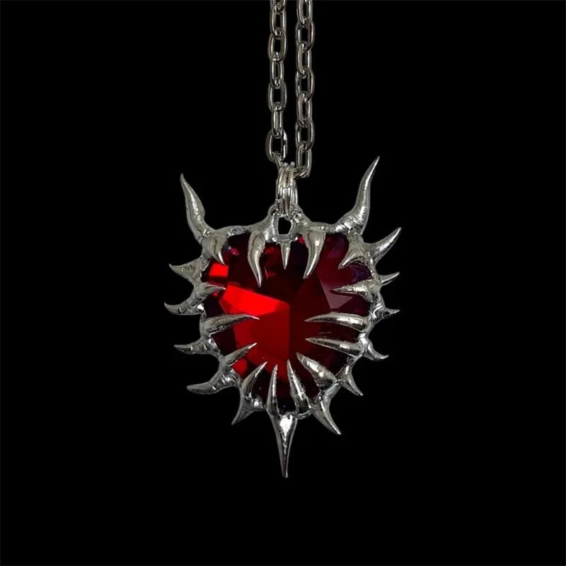 Thorn Chain Heart Pendant Necklace for Gothic Y2K and Grunge Styling