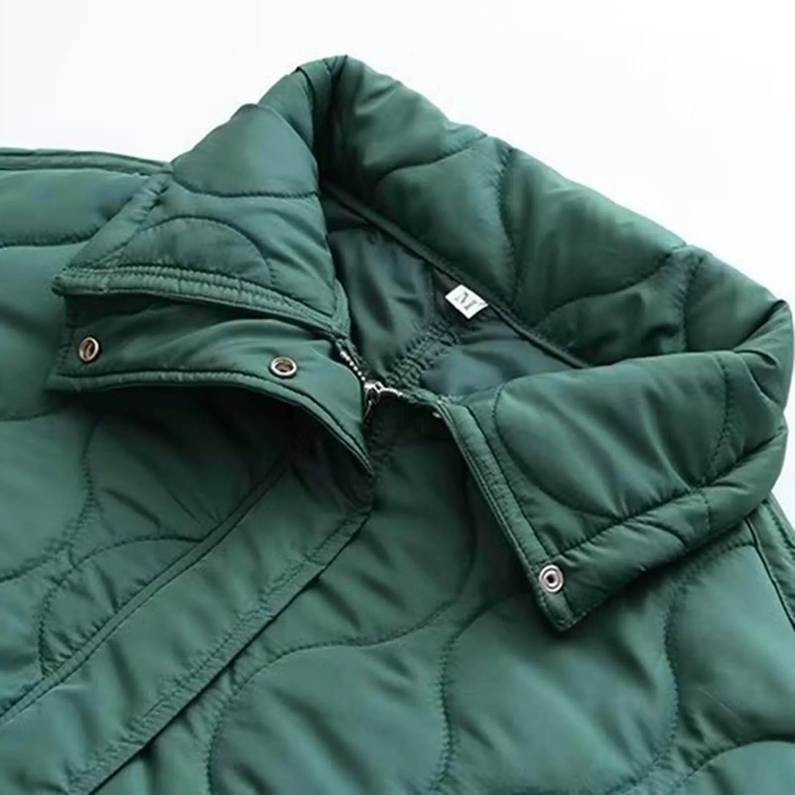 Women's Oversized Quilted Zip Jacket with Stand Collar Contemporary Casual Outerwear Style