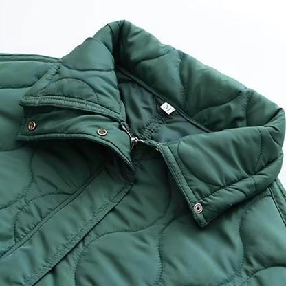 Women's Oversized Quilted Zip Jacket with Stand Collar Contemporary Casual Outerwear Style