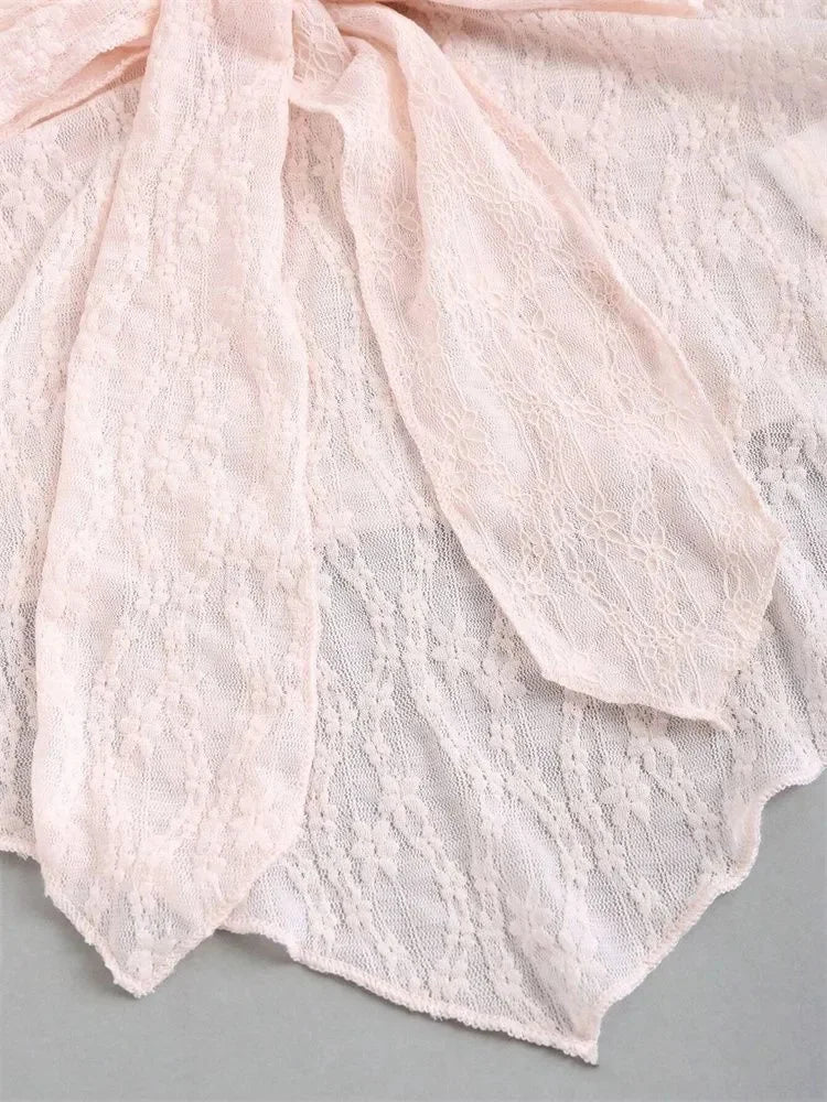 Lace Halter Crop Top with Bow Detail and Slim Fit Streetwear Camisole Design