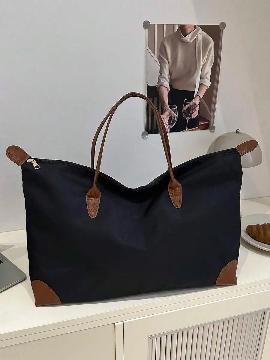 Minimalist Large Capacity Weekender Tote Bag with Zip Closure