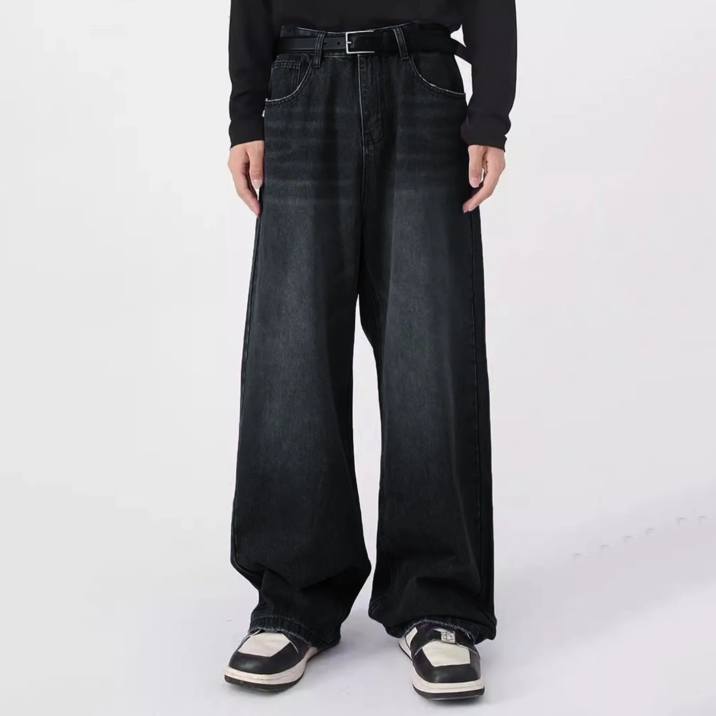 Men's Oversized Wide Leg Denim Jeans with Relaxed Streetwear and Loose Fit Design