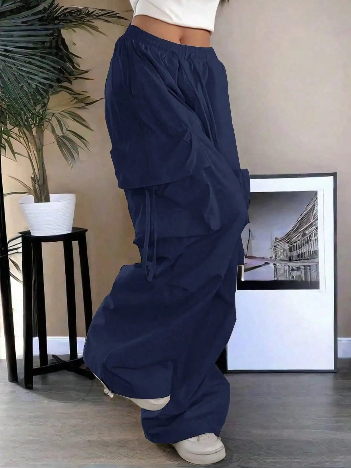 High Waist Cargo Pants with Flap Pockets Relaxed Wide Leg Streetwear Trousers