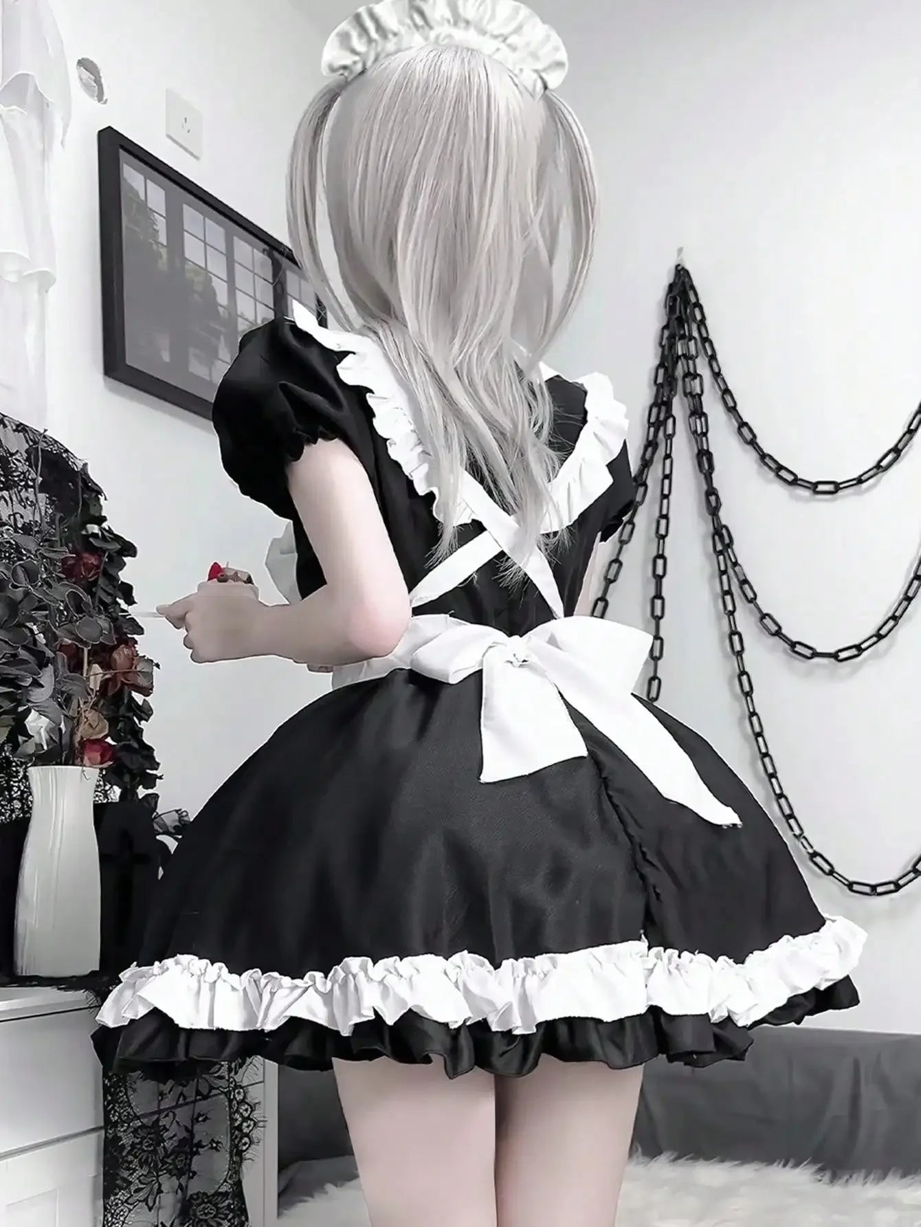 Women's Lace Trim Maid-Inspired Mini Dress with Apron and Puff Sleeve Design