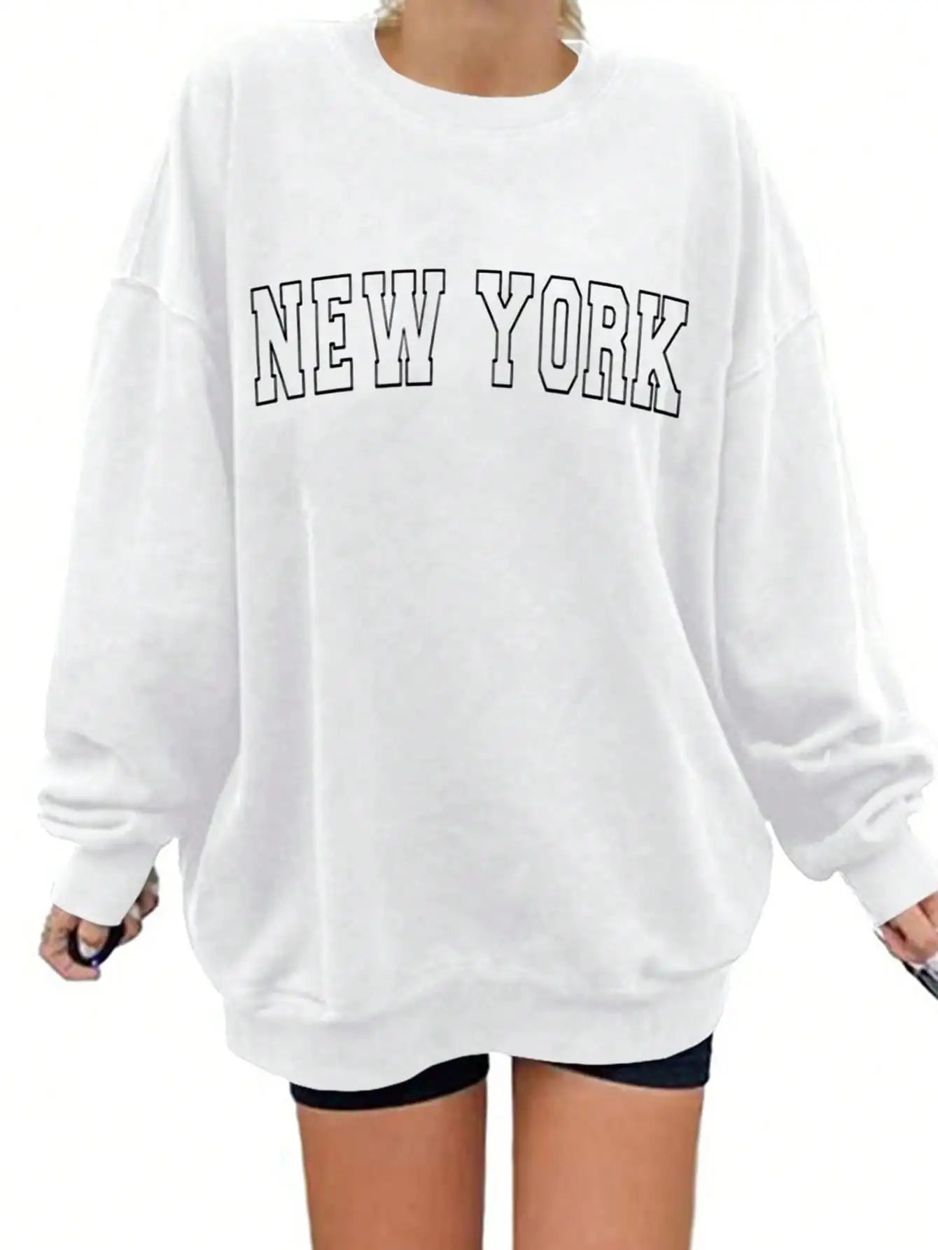 Women's Oversized Embroidered Crew Neck Sweatshirt with Drop Shoulders for Modern Streetwear Fashion