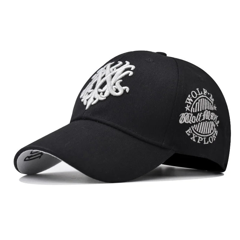 Structured Embroidered Baseball Cap with Decorative Geometric Details for Contemporary Streetwear Fashion