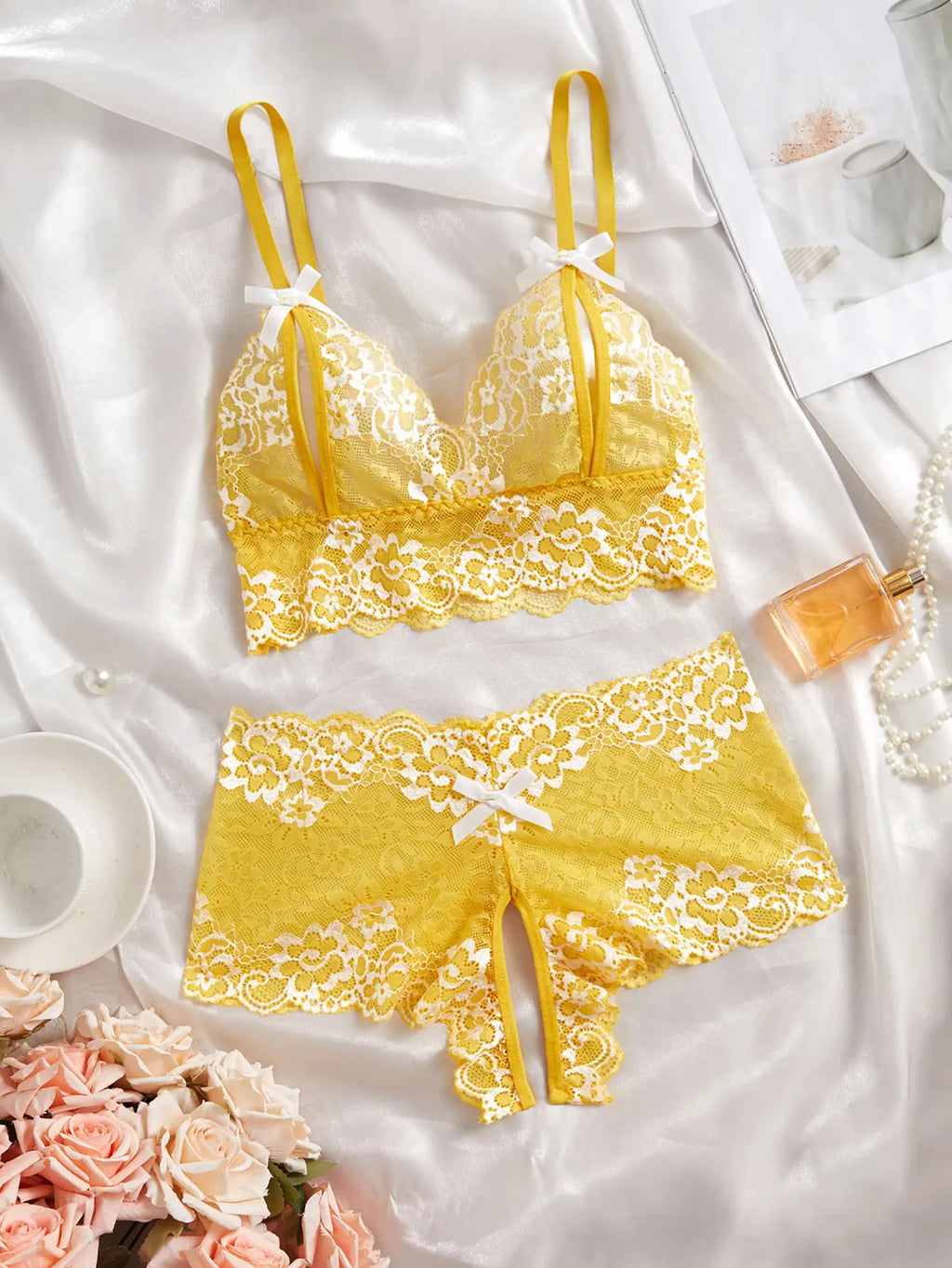 Vibrant Four-Piece Floral Lace Wire-Free Bralette and Panty Collection