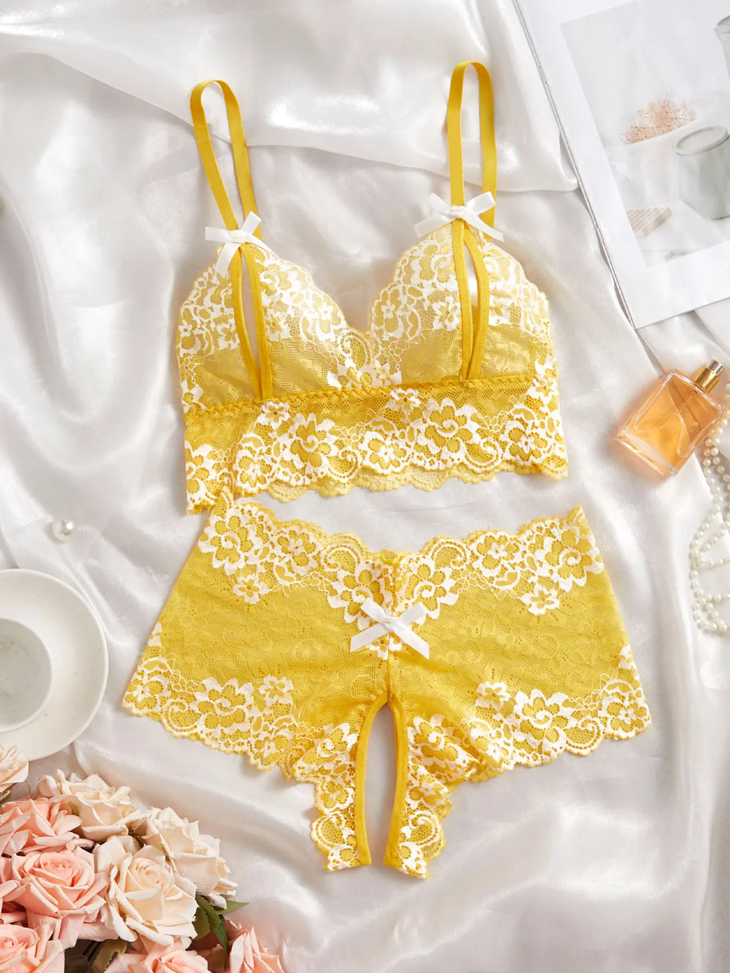 Vibrant Four-Piece Floral Lace Wire-Free Bralette and Panty Collection