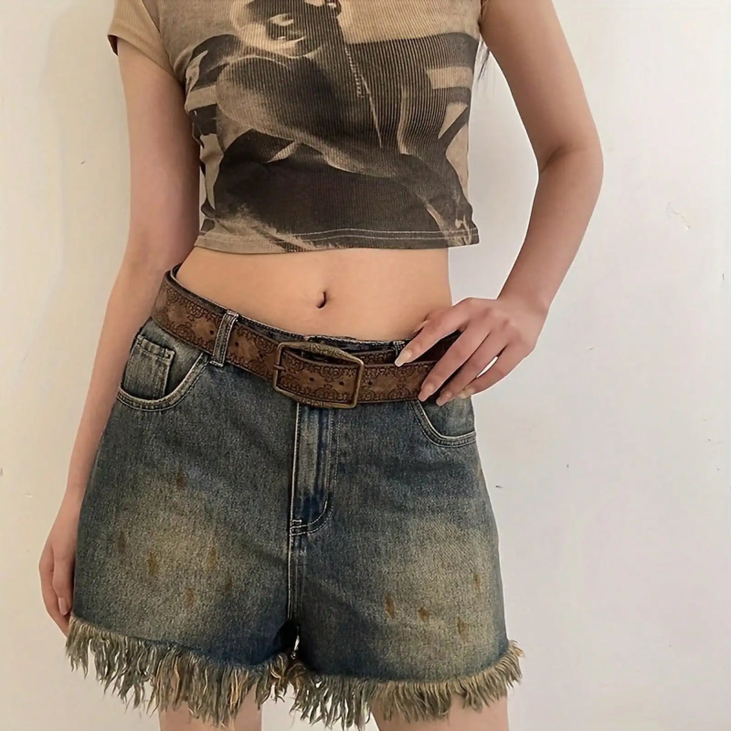 Vintage Inspired Y2K Waist Belt for Alternative Streetwear and Denim Styling